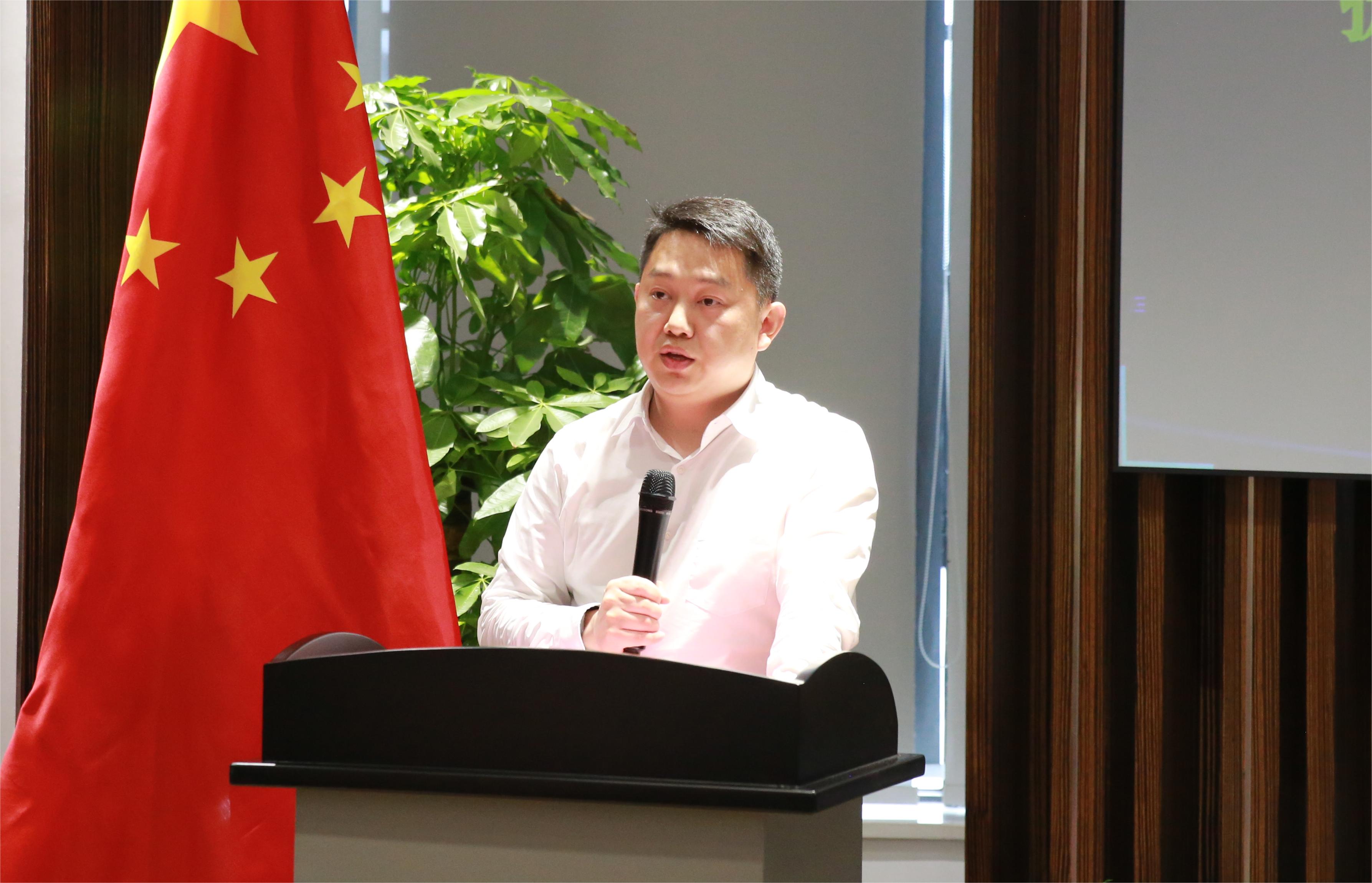 1688123498933837.jpg C52A2192.JPG